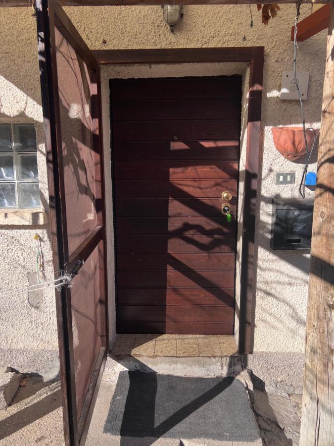 Il Rustico Due A Bugnara Nella Valle Del Sagittario Sulmona Exteriör bild